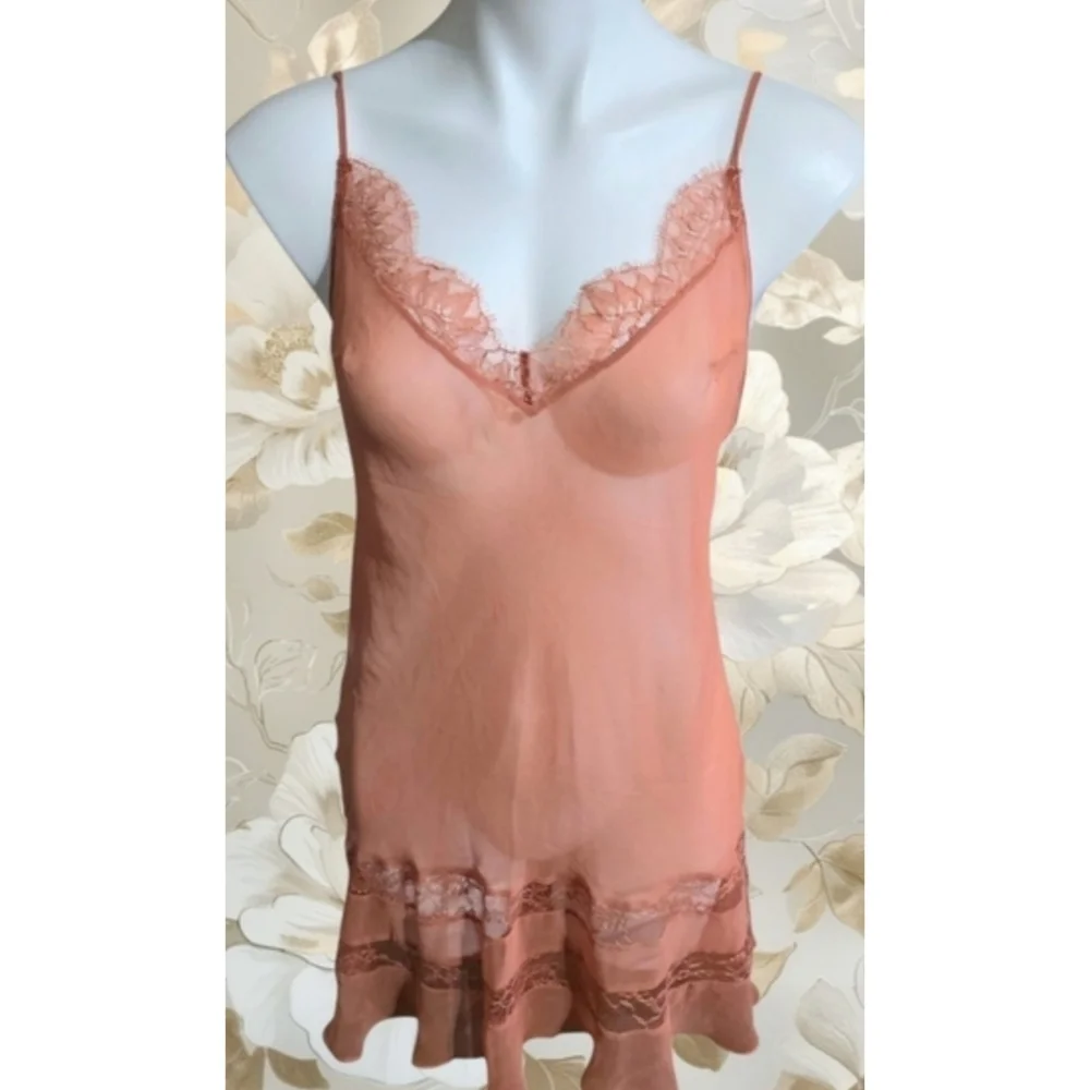 Victoria's Secret Eyelash Lace Ruffle Chemise Slip Spice Size M